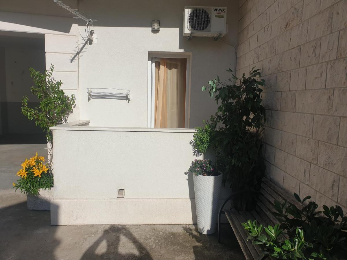 Villa Vujcic Makarska Esterno foto